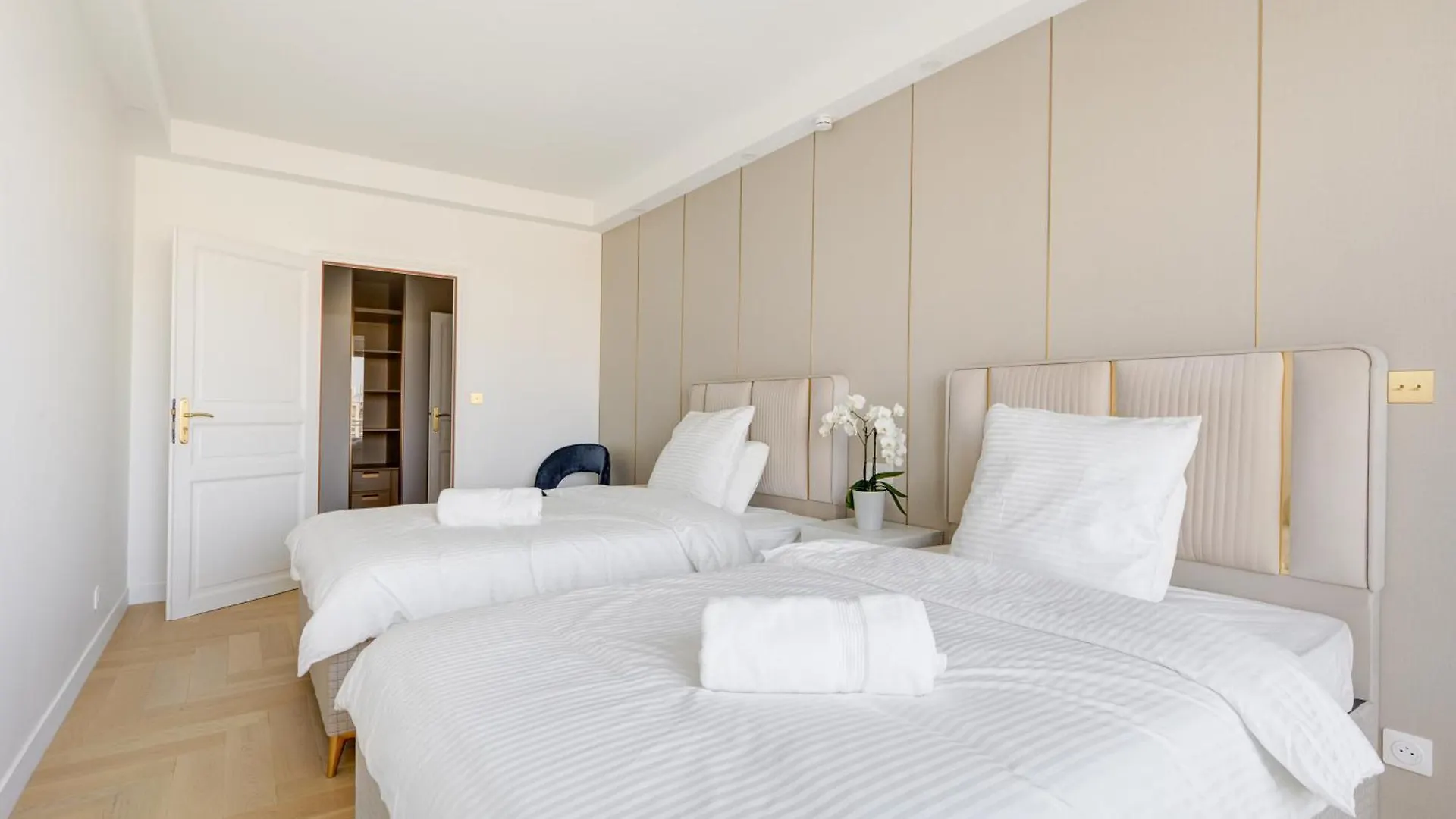101 Penthouse Royal A Avec Vue Imprenable Sur La Tour Eiffel Apartment Paris