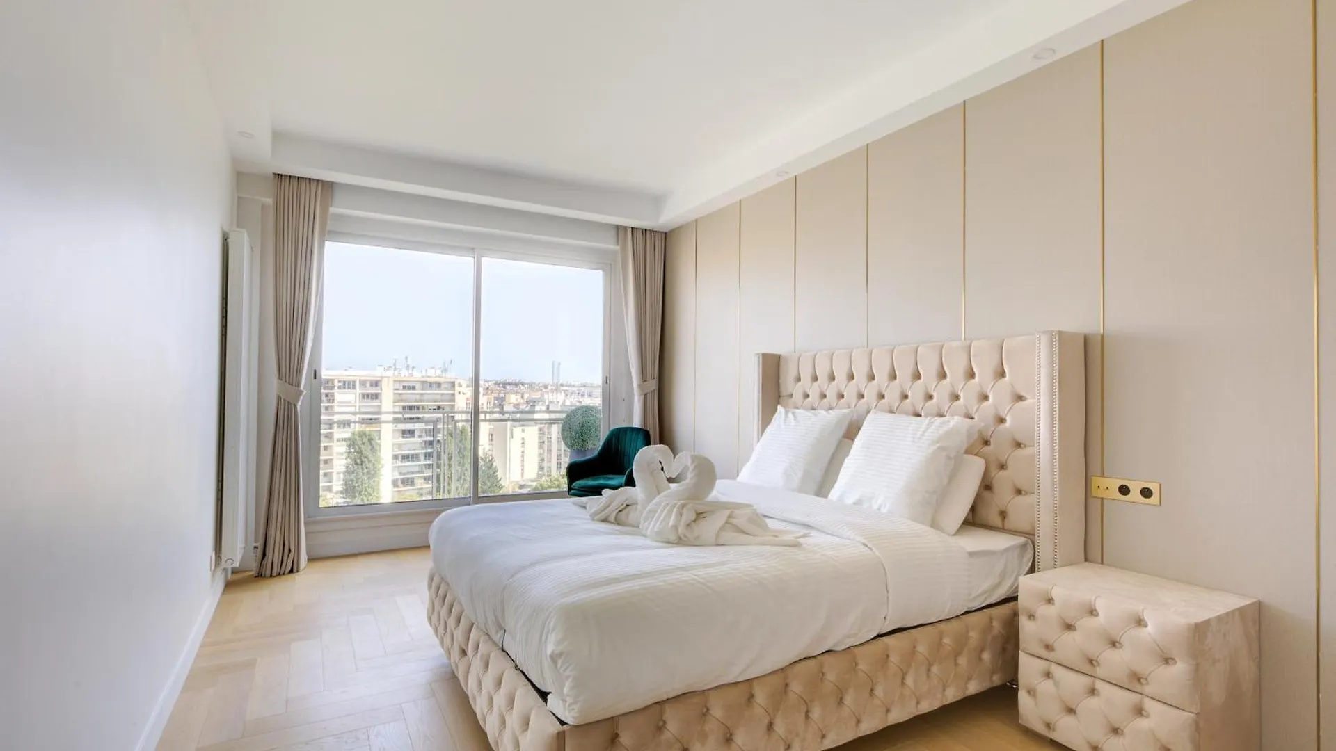 Apartment 101 Penthouse Royal A Avec Vue Imprenable Sur La Tour Eiffel *